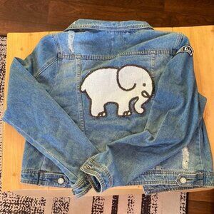 Ivory Ella Ladies Sequined Elephant Distressed Jean Jacket Women’s Size Medium